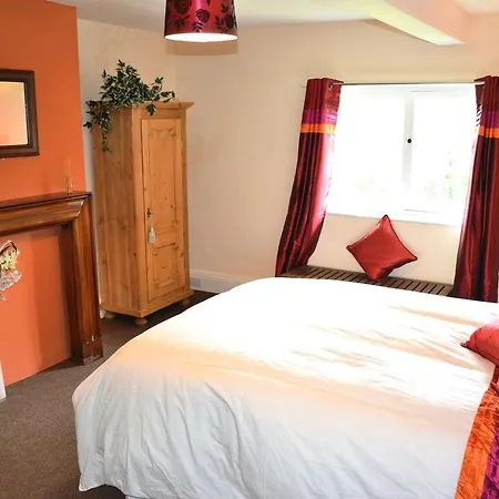 Hall West Wing * Calthwaite